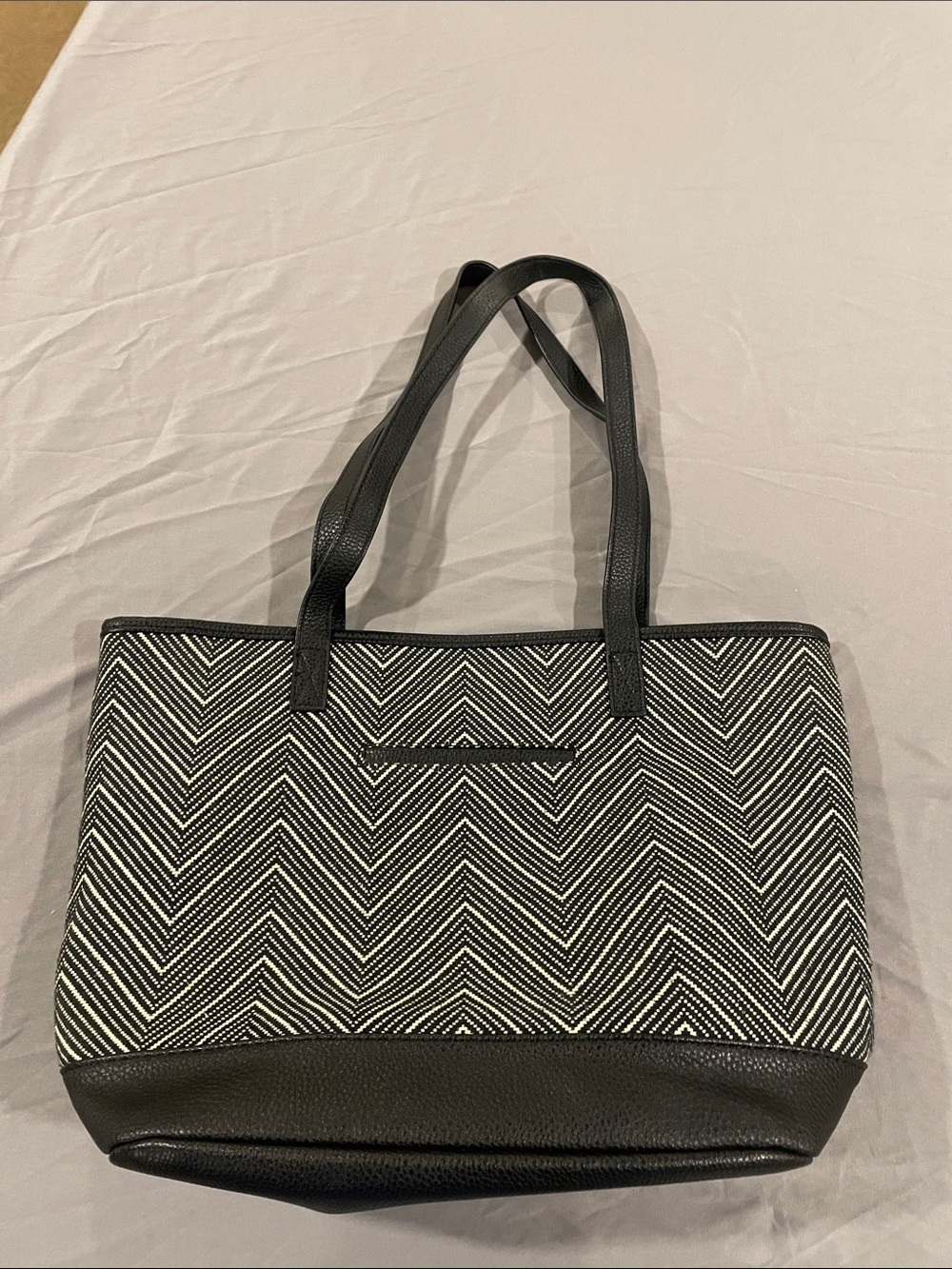 thirty-one Black & White Chevron Tote